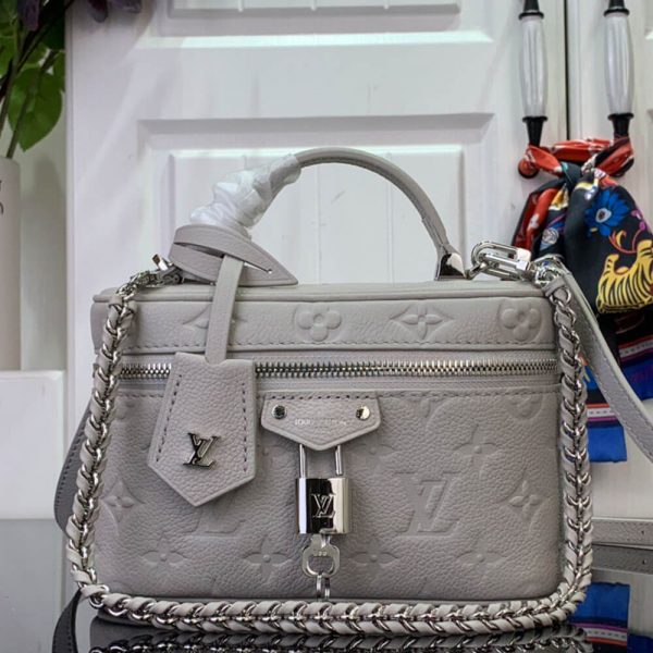 LV Vanity Chain Pouch(HIGH-END GRADE)