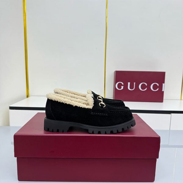 GUCCI Women’s loafer with Horsebit