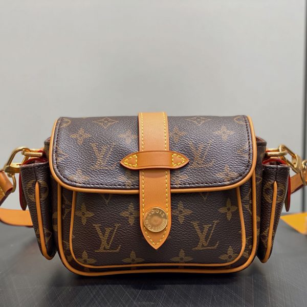 LV Cargo Wearable Wallet