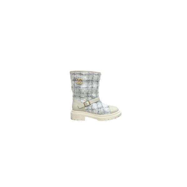 CHANEL Boots