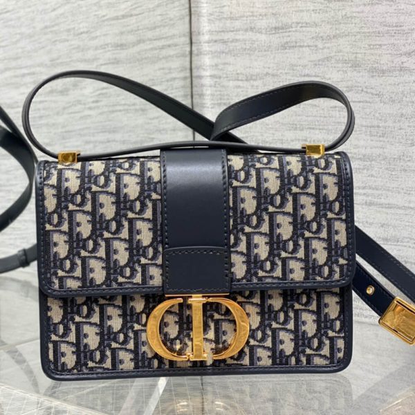 30 MONTAIGNE BAG