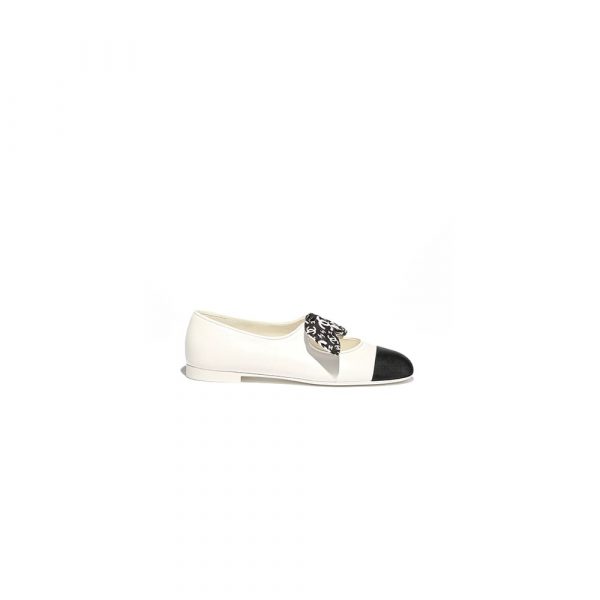 CHANEL Mary Janes