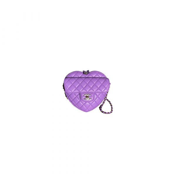 Chanel 22s Heart Bag