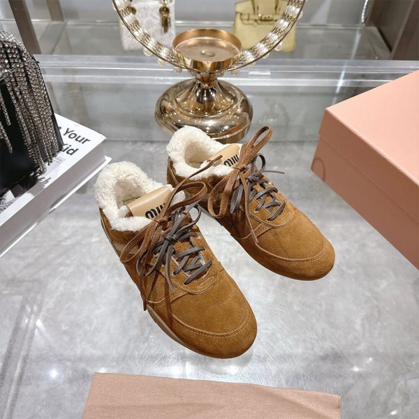 MIUMIU Sneakers
