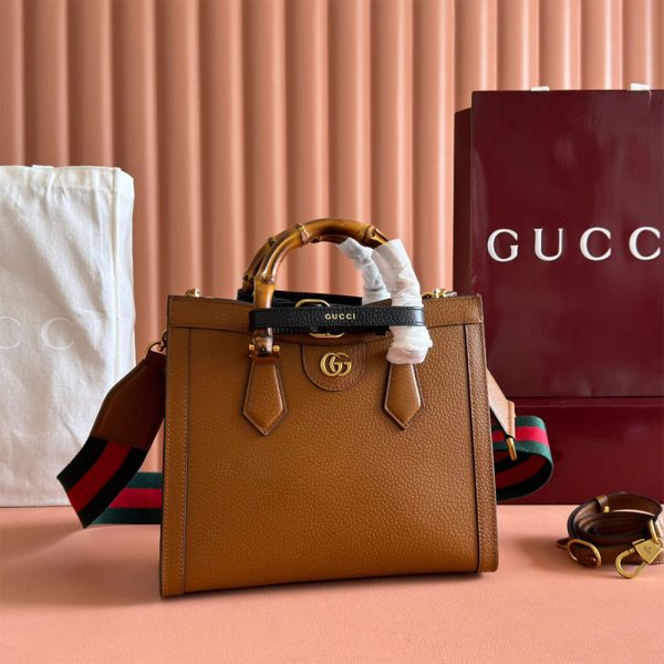Gucci New Diana medium tote bag(HIGH-END GRADE)