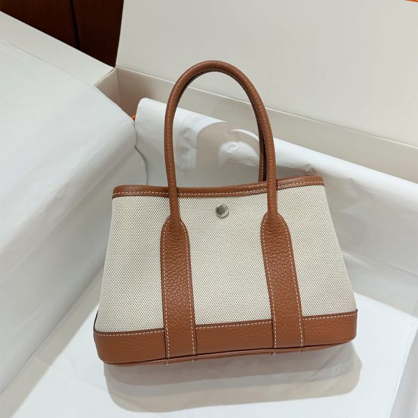 Hermes Neo Garden 23 bag