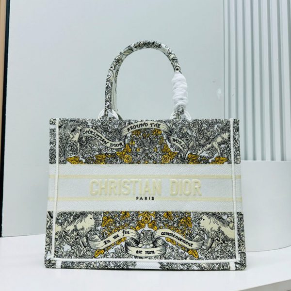 Medium Dior Book Tote