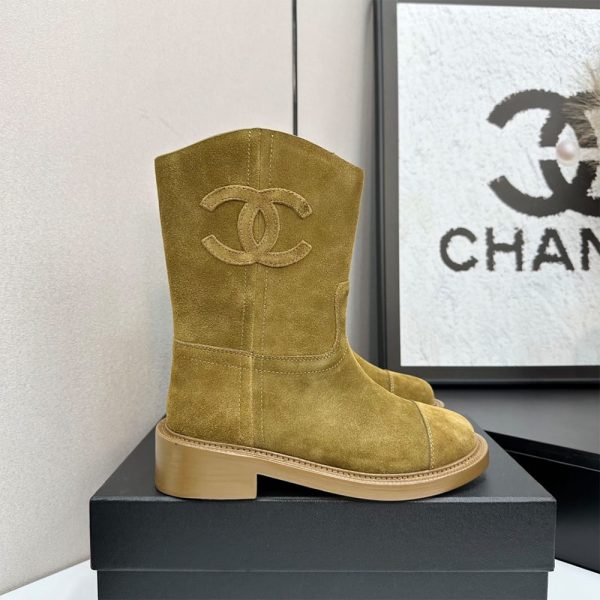 CHANEL Boots