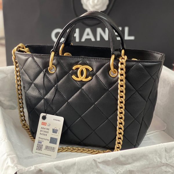 CHANEL SHOPPING BAG