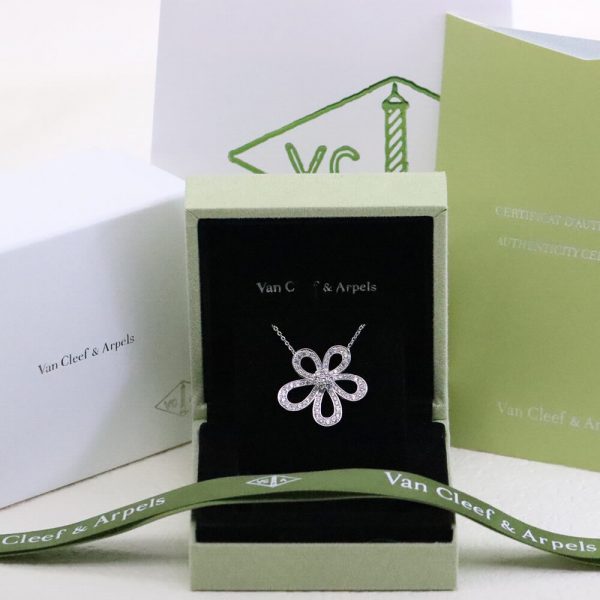 Van Cleef & Arpels Necklace