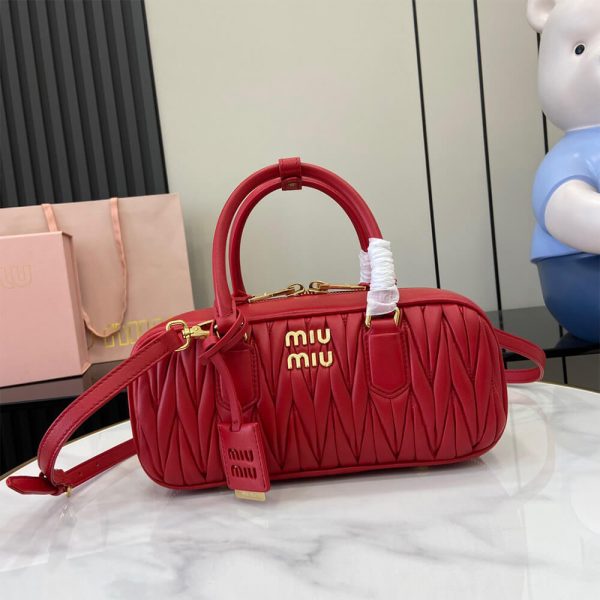 MIUMIU Large Arcadie matelasse nappa Bag(HIGH-END GRADE)