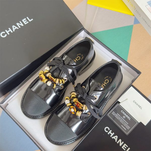 CHANEL WOMEN LOAFER