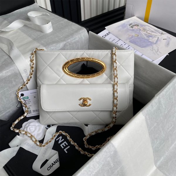 CHANEL Clutch