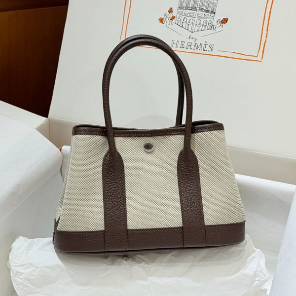 Hermes Neo Garden 23 bag