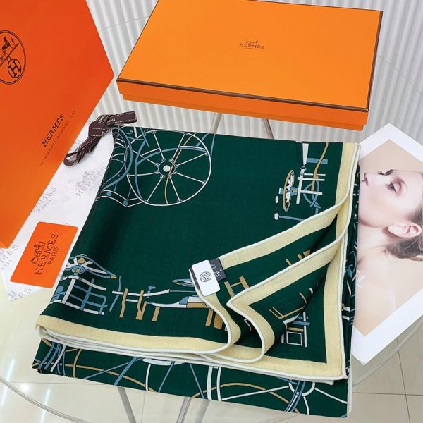 Hermes Shawl