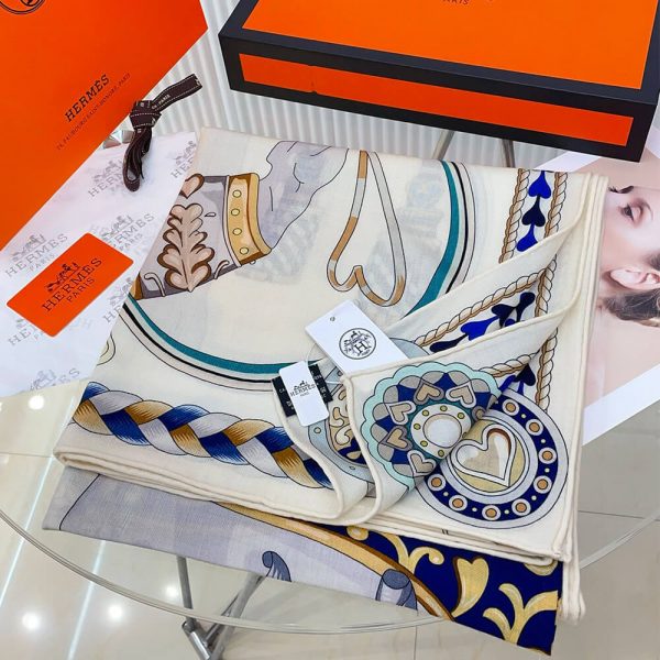 Hermes Shawl