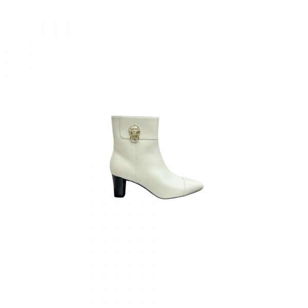 CHANEL Boots