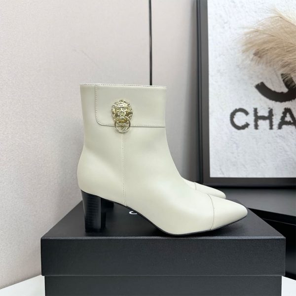 CHANEL Boots