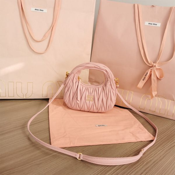 Mini Wander matelasse nappa leather hobo bag(high-end grade)
