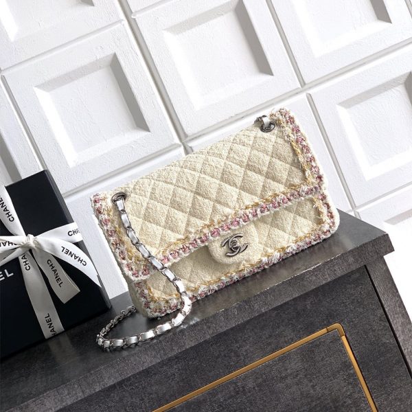 Chanel Classic 11.12 Handbag(HIGH-END GRADE)
