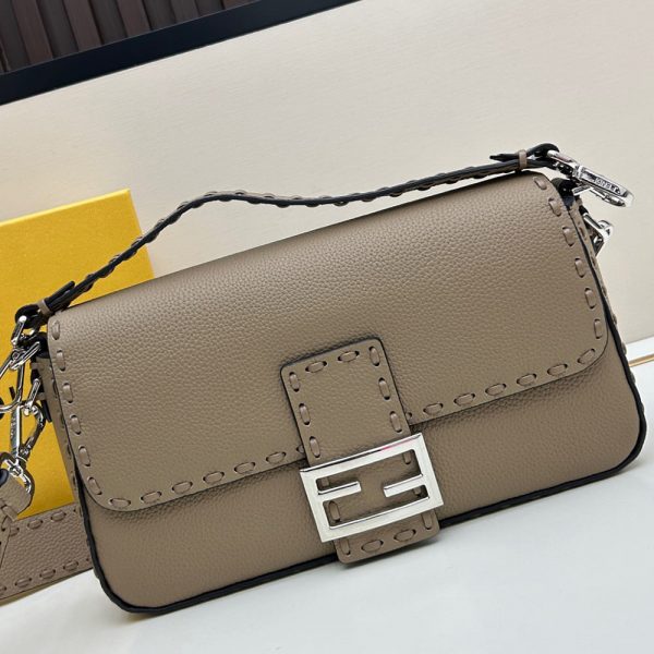 Fendi Baguette
