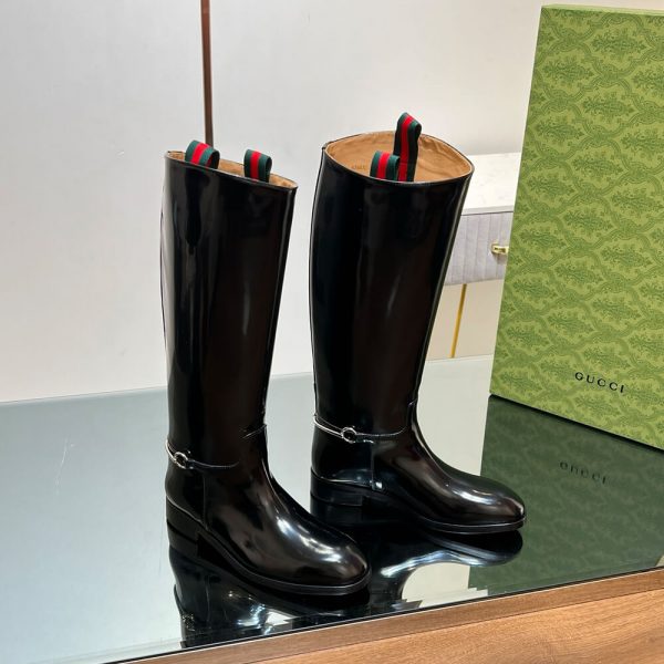 Gucci Women’s slim Horsebit boot