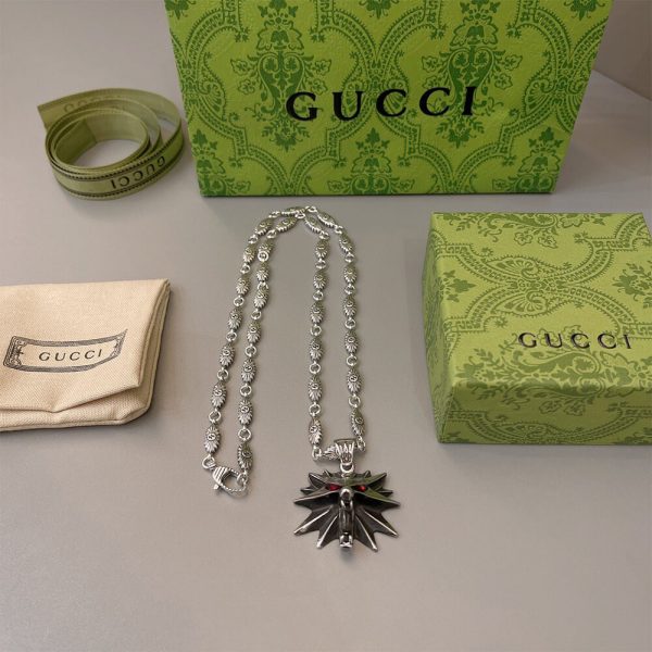 GUCCI NECKLACE