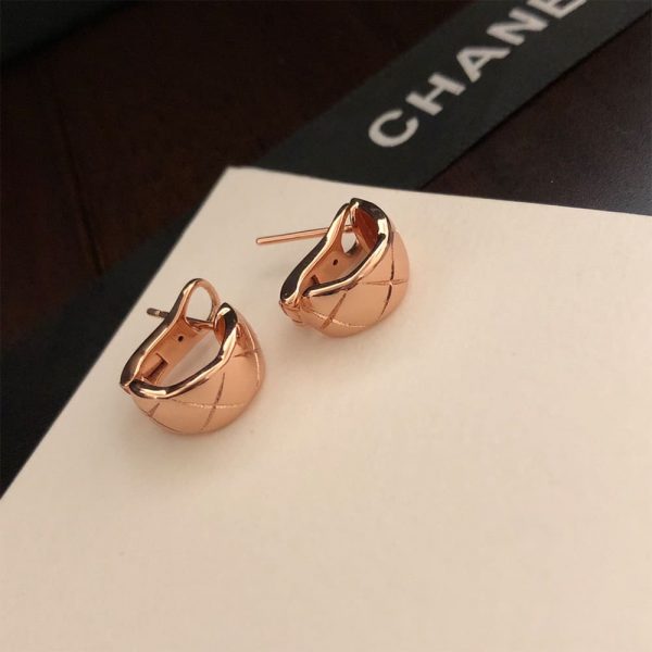 CHANEL COCO CRUSH EARRINGS
