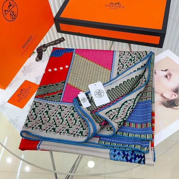 Hermes Shawl