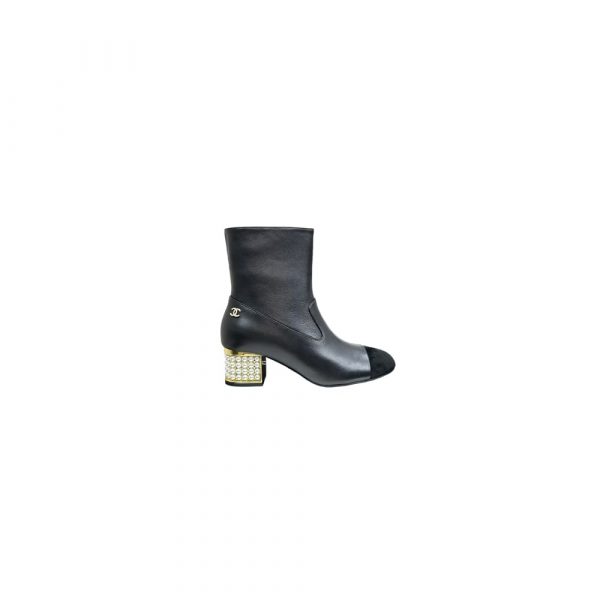 CHANEL Boots