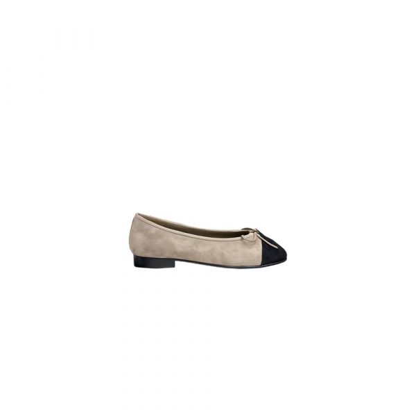 CHANEL Ballet flats