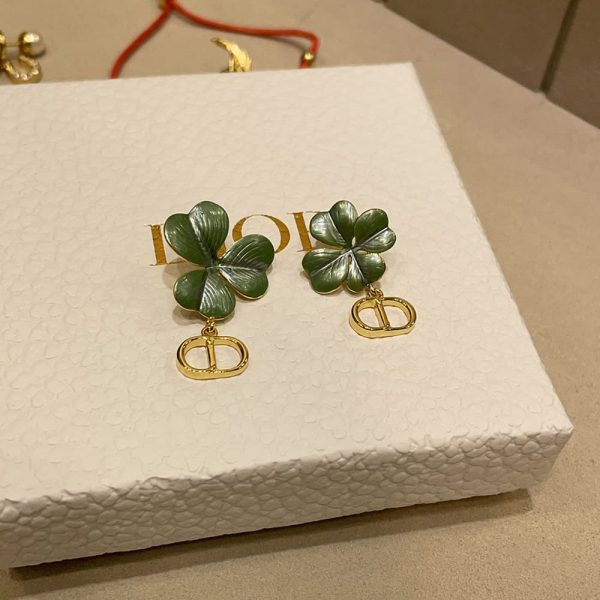 DIOR clover earrings