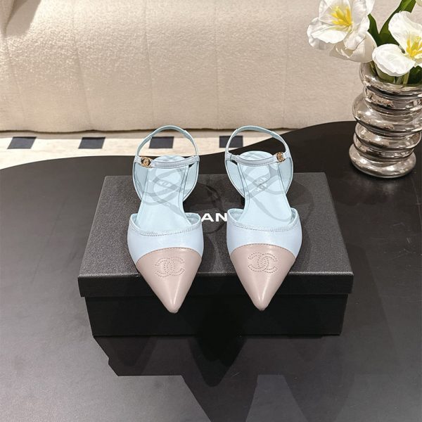 CHANEL Slingbacks