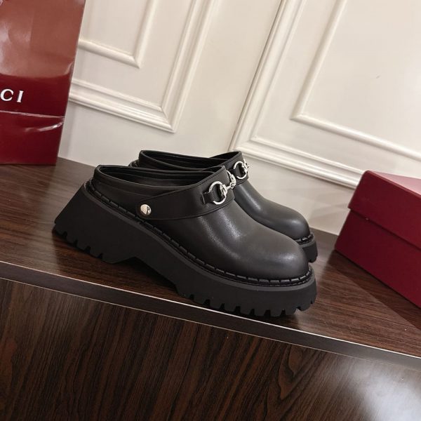 GUCCI Women’s mule with Horsebit