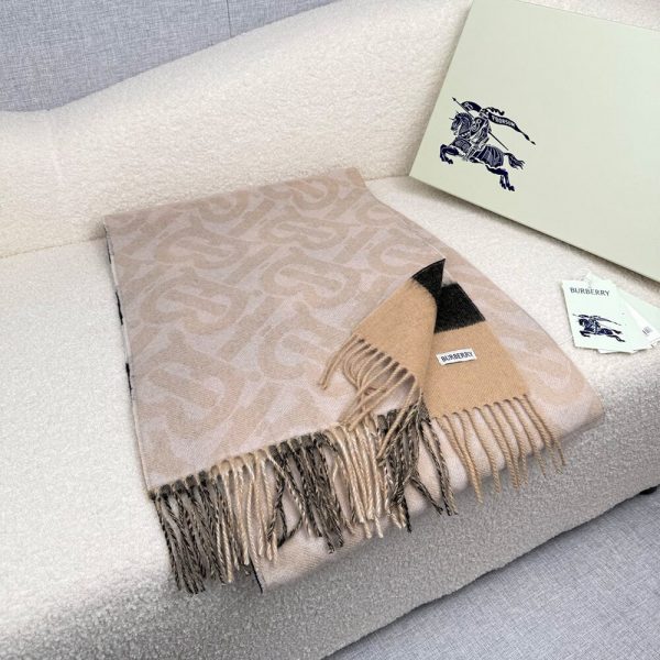 BURBERRY Reversible Check And Monogram Cashmere Scarf