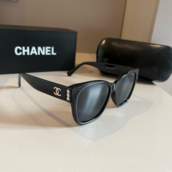 CHANEL SUNGLASSES