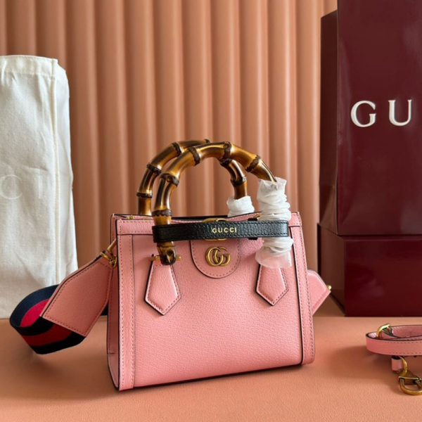 Gucci New Diana small tote bag(HIGH-END GRADE)