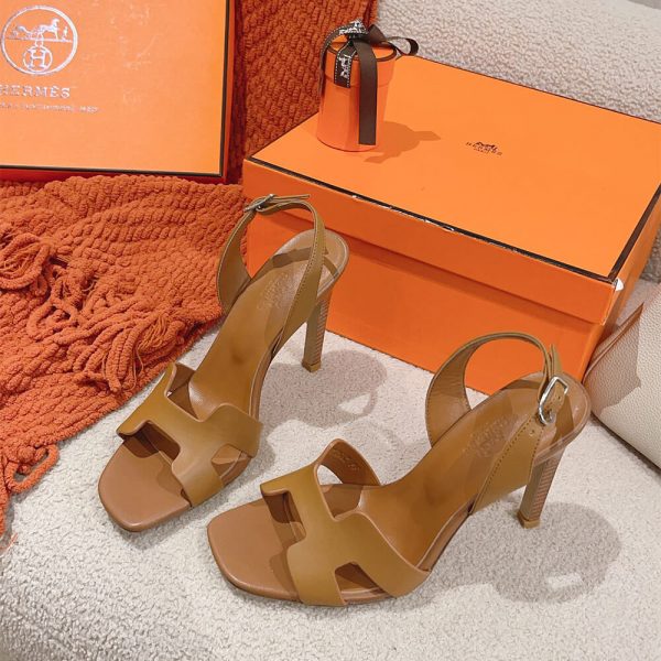Hermes Ella 105 sandal