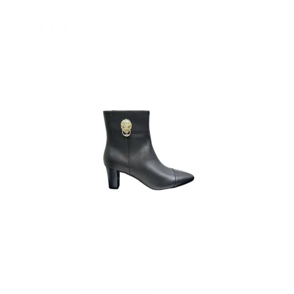 CHANEL Boots