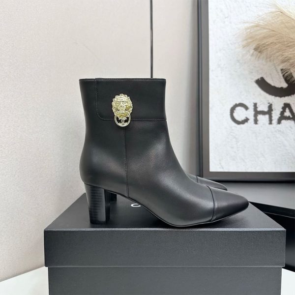 CHANEL Boots