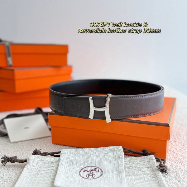 HERMES Script belt buckle & Reversible leather strap 38 mm