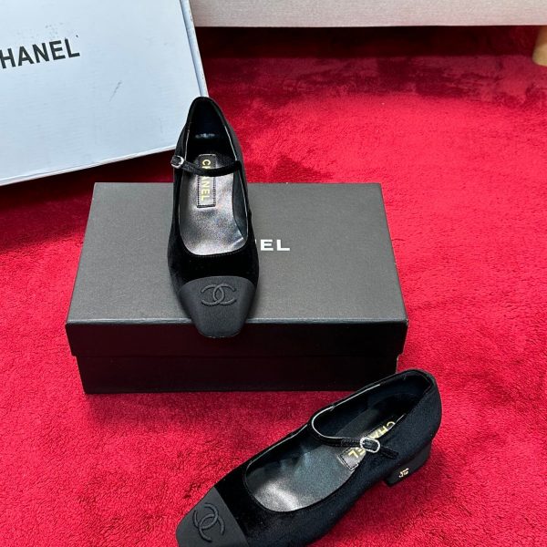 Chanel Mary Janes Heel