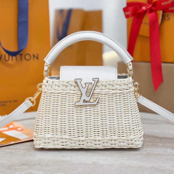 LV Capucines Mini(HIGH-END GRADE)