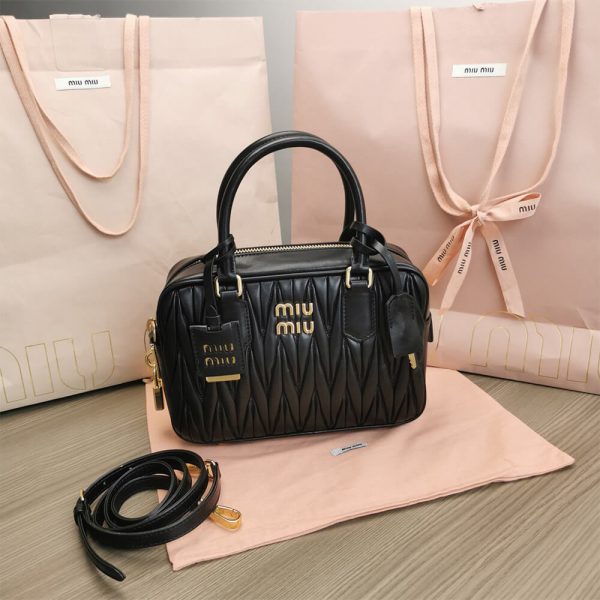 Matelasse nappa leather top-handle bag