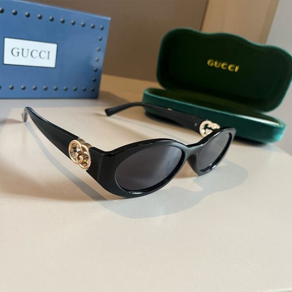 GUCCI SUNGLASSES