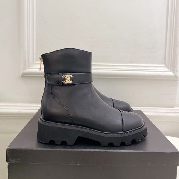 CHANEL Boots