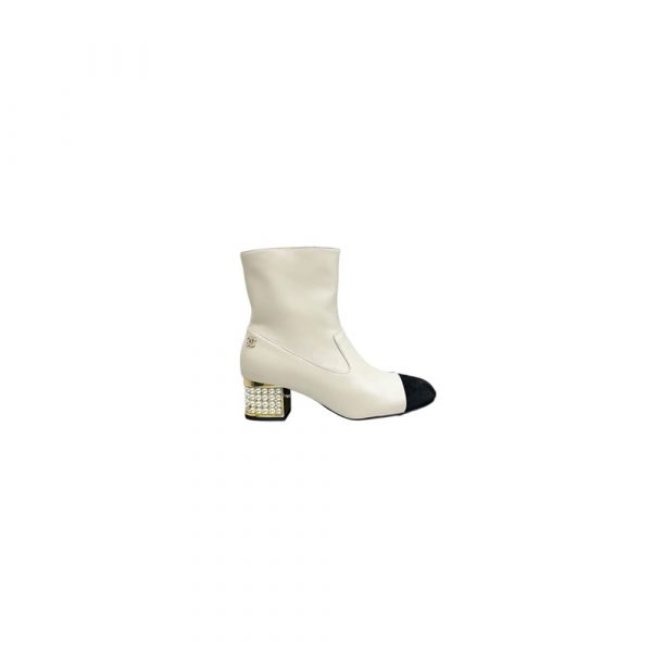 CHANEL Boots