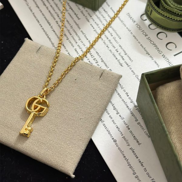 GUCCI NECKLACE