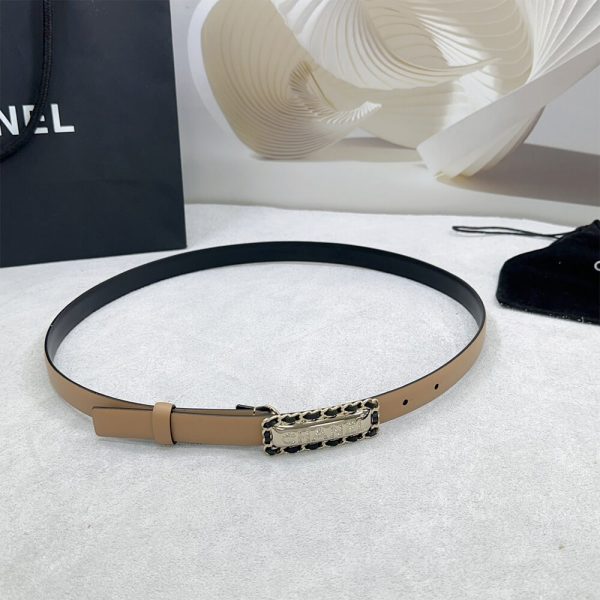 CHANEL 20mm belt