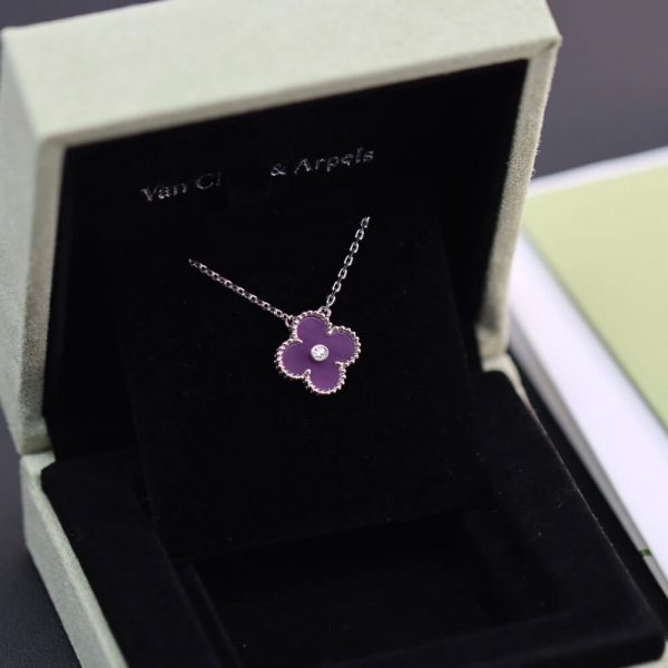 VCA necklace